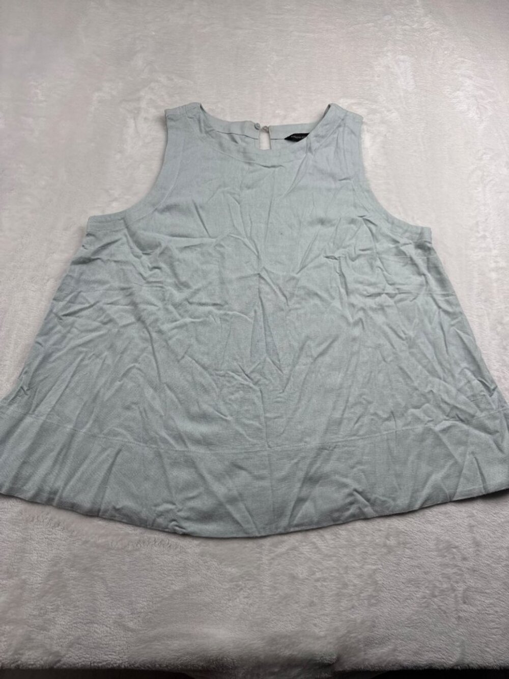 Sleeveless Light Blue Top By Banana Republic Size L Linen Blend Keyhole Back